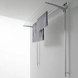 Étendoir & corde à linge