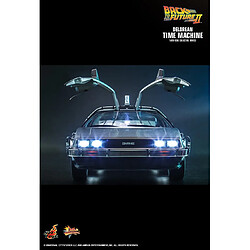 Hot toys véhicule DeLorean Time Machine 1/6 Retour vers le futur II pas cher