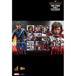 Hot toys figurine 1/6 Tony Stark Mark V Suit Up Iron Man 2