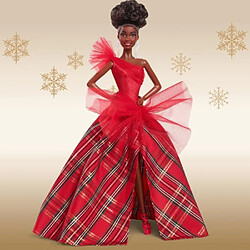 Barbie poupée de fête Noël brune pas cher