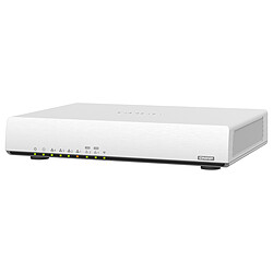 QNAP Routeur Qhora-301W Routeur SD-WAN double 10G Wi-fi 6 AX3600 silencieux