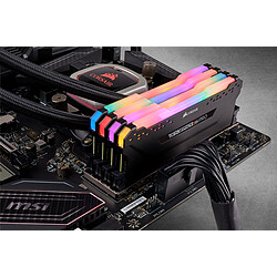 Avis Corsair Vengeance RGB PRO - 4 x 8 Go - DDR4 3600 MHz C16 - Noir