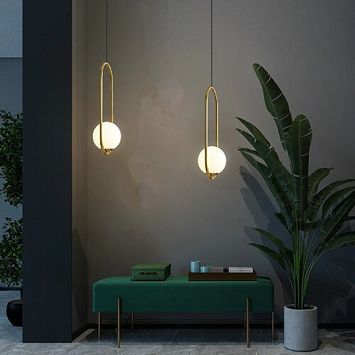 Wewoo Suspension luminaire Lustre Lampe Suspendue Restaurant simple tête personnalité créative moderne en cuivre avec 5W lumière tricolorestyle de forme ovale B2