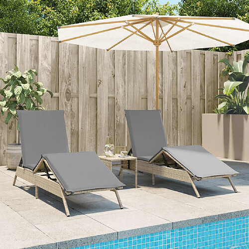 vidaXL Chaises longues avec coussins lot de 2 beige résine tressée