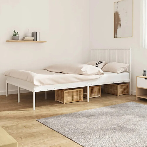 Maison Chic Lit adulte - Cadre de lit métal avec tête de lit pour chambre blanc 120x200 cm -MN63315