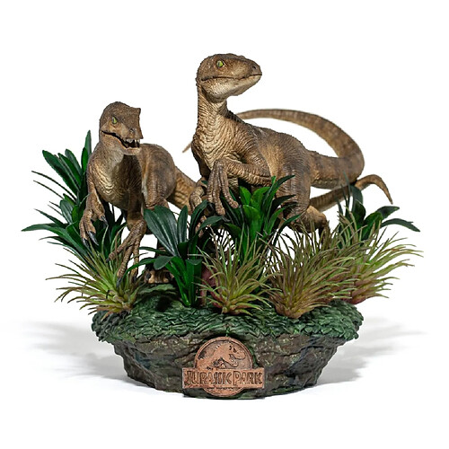 Iron Studios Jurassic Park - Just The Two Raptors Deluxe Statue 1/10