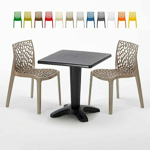 Grand Soleil Table et 2 chaises colorées polypropylen