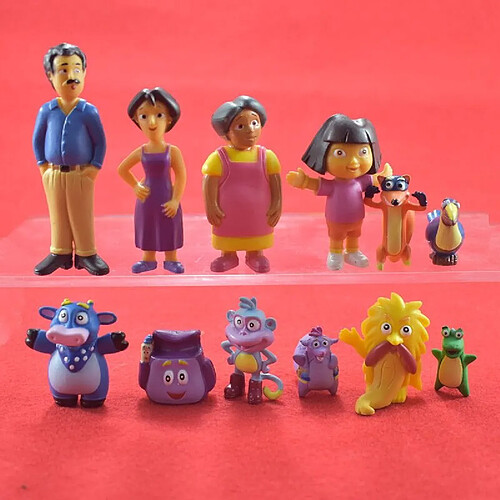 Universal Dora 12 figurines jouets