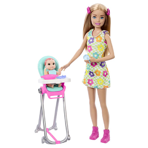 Mattel Coffret Skipper Babysitters donne a manger