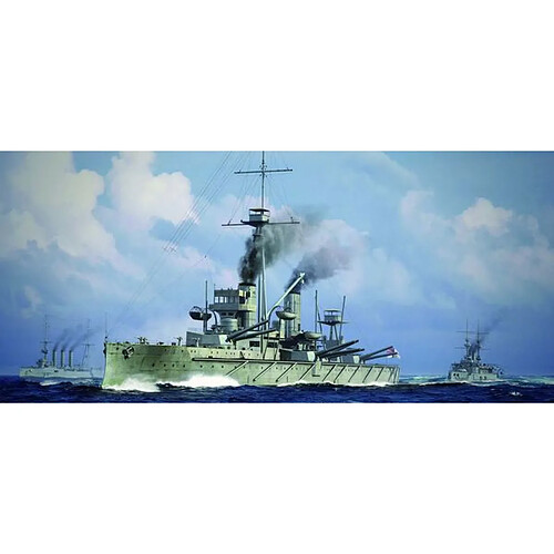 HMS Dreadnought 1915 - 1:700e - Trumpeter