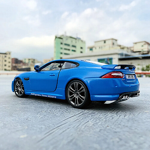 Universal 1: 24 Jaguar XKR Bleu Voiture de sport Simulation en alliage Modèle de moulage sous pression Artisanat Décoration Série Jouets Outils Cadeaux | Voiture jouet moulée sous pression(Bleu)