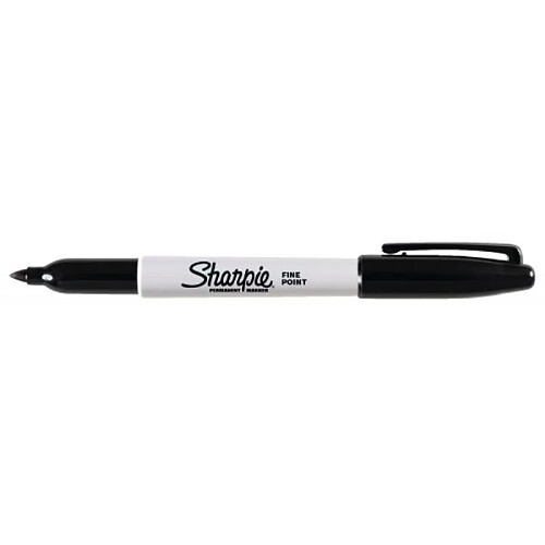 Marqueur permanent Sharpie pointe fine ogive coloris rouge