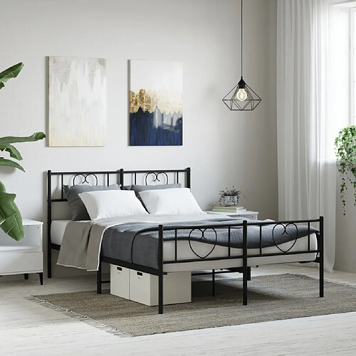 Maison Chic Lit adulte - Lit simple Cadre de lit métal avec tête de lit/pied de lit,Structure du lit Contemporain pour chambre noir 160x200 cm -MN77683