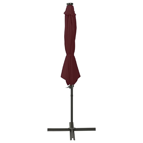 Helloshop26 Parasol meuble de jardin déporté avec mât et lumières led rouge 300 cm bordeaux 02_0008528