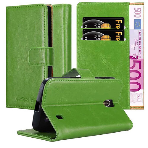 Cadorabo Coque Nokia 1 2018 Etui en Vert