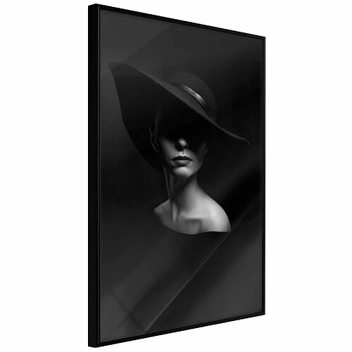 Paris Prix Affiche Murale Encadrée Woman in a Hat 30 x 45 cm Noir