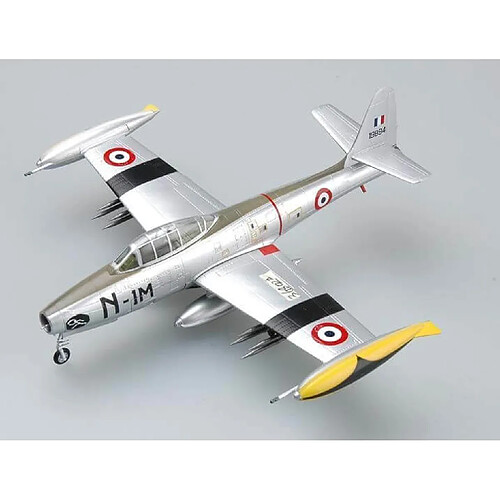 F-84G-6 French Air Force, (51-9894) 1952 - 1:72e - Easy Model