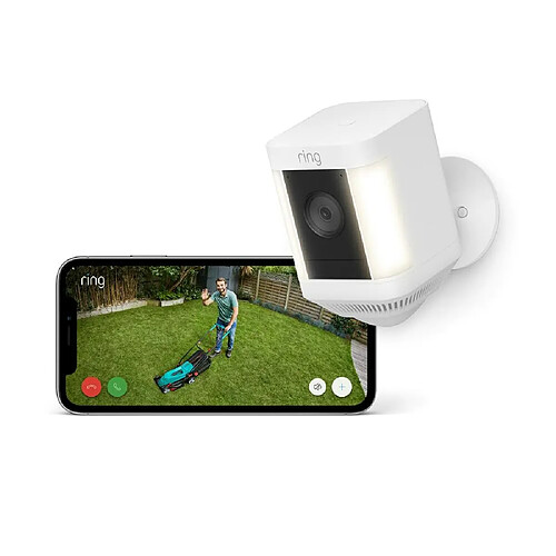 Découvrez Ring Spotlight Cam Plus Battery par - Vidéo HD 1080p, audio bidirectionnel, vision nocturne couleur, projecteurs LED, sirène - Facile à installer - Essai Ring Protect 30 jours gratuit