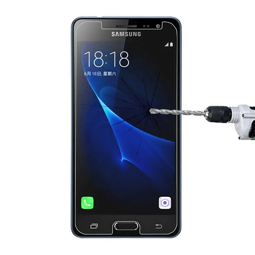 Wewoo Verre trempé pour Samsung Galaxy J3 2017 Version EU 0.26mm 9H Surface Dureté 2.5D Antidéflagrant Non-écran Plein Écran Film