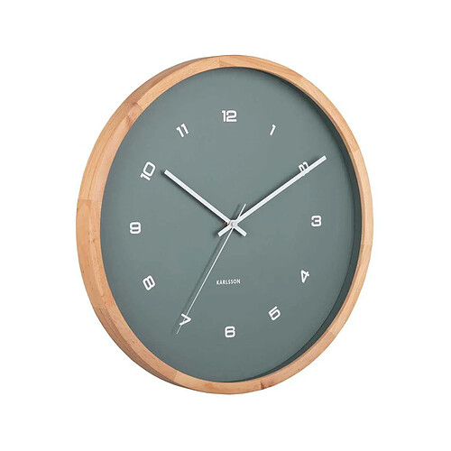 Karlsson Horloge murale en bois Modesta vert jungle.