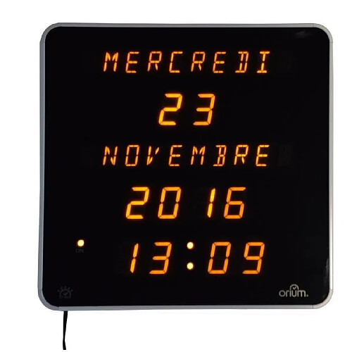 Cstore Horloge calendrier grands caractères DST 28 cm blanc