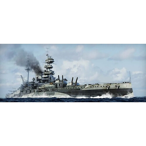 HMS Malaya 1943 - 1:700e - Trumpeter