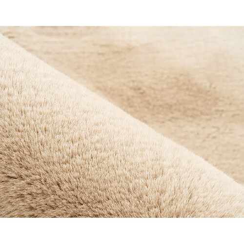 Lisa Design Joy - tapis organique - fausse fourrure - crème