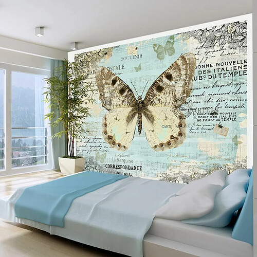 Paris Prix Papier Peint Postcard with Butterfly 105 x 150 cm