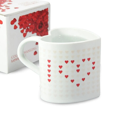 Totalcadeau Tasse thermique cœurs magiques - I love you mug thermo-réactifs