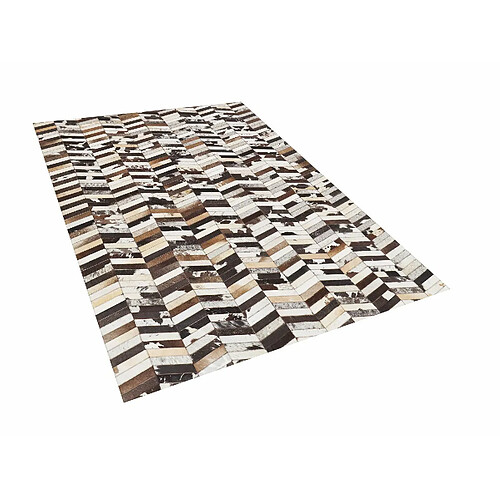 Beliani Tapis patchwork à motif zigzag marron et blanc 140 x 200 cm AKYELE