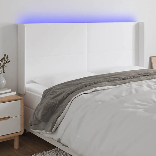 Maison Chic Tête de lit scandinave à LED,meuble de chambre Blanc 203x16x118/128 cm Similicuir -MN35478