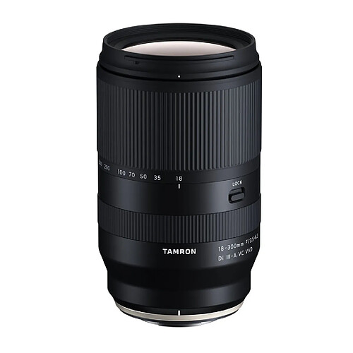 Tamron 18-300mm f/22 - F/3,5 Di III-A VC VXD