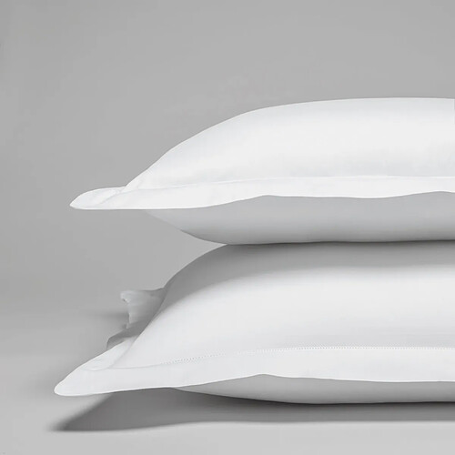 Cotton & Co Taie d'oreiller en satin de coton égyptien 120 fils finition jour échelle