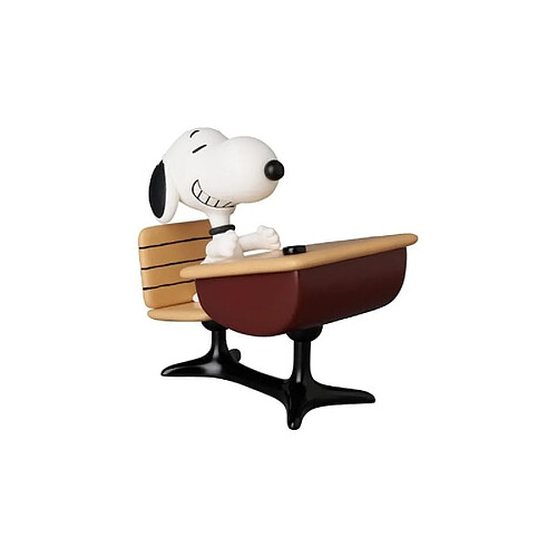 Medicom Toys Snoopy - Mini figurine Medicom UDF série 18 Snoopy avec son bureau 9 cm