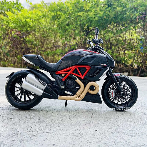 Modèle de moto diecast 1:12 - Noir