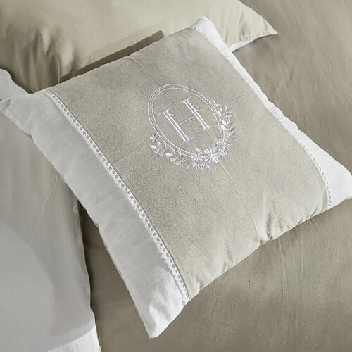 Mevak Living Coussin Brodé M/HomeLinen