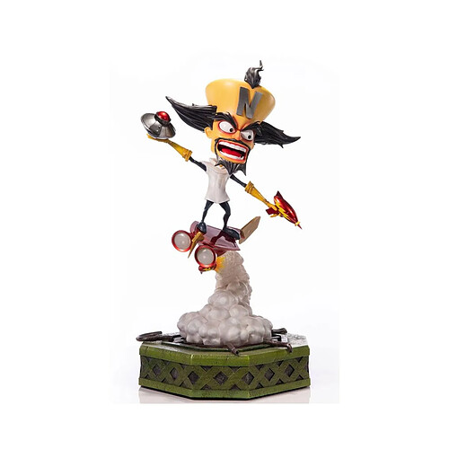First 4 figure Statuette Dr. Neo Cortex Crash Bandicoot