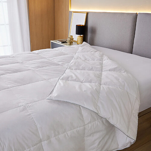 PIKOLIN Couette Nordique - 92% Duvet de 300g - Hiver - 220x220cm-Lit 135/140